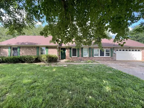 592 Virginia Ave, Monticello, KY 42633