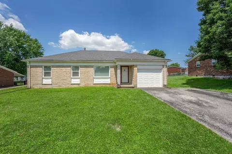 100 Hillcrest Dr, Winchester, KY 40391
