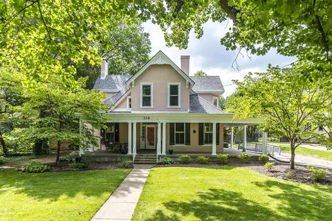 218 S Ashland Ave, Lexington, KY 40502