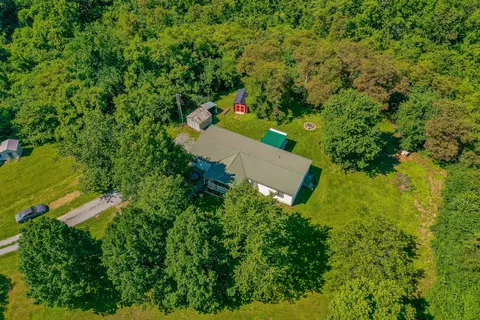 416 Fuzzy Duck Rd, Lancaster, KY 40444