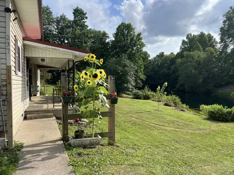 237 Roundtop Rd, Pine Knot, KY 42635 photo 4