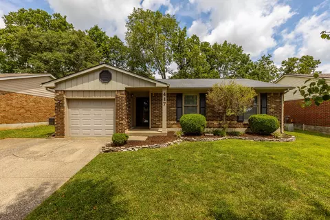 417 Fox Harbour Dr, Lexington, KY 40517