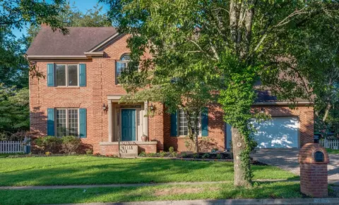 2180 Westmont Ct, Lexington, KY 40513