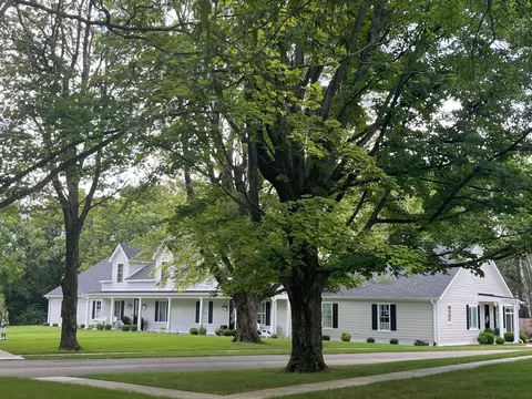 1582 Winners Cir, Lexington, KY 40513
