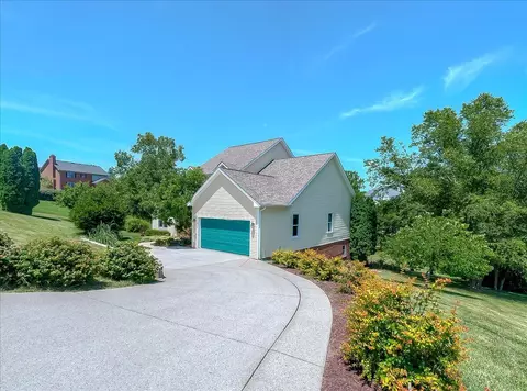 103 Man O War Ct, Georgetown, KY 40324