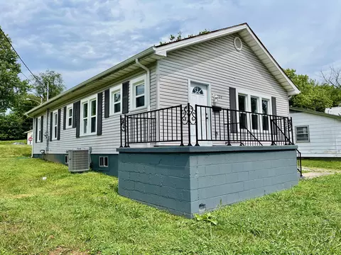 106 Murphy Ave, Somerset, KY 42501