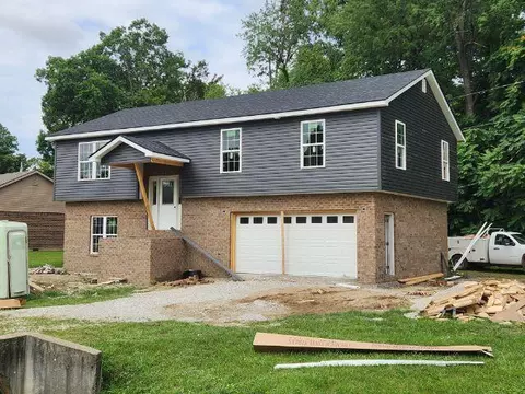 147 Lee-paige Ct, Berea, KY 40403