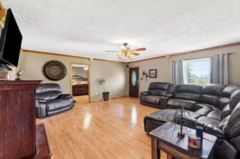 262 Dean Rd, Mckee, KY 40447 photo 5