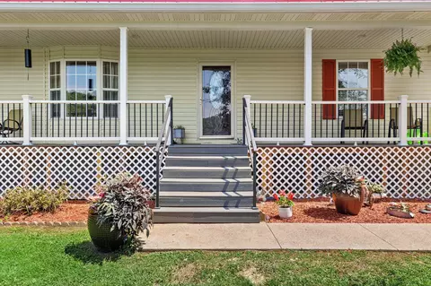 262 Dean Rd, Mckee, KY 40447 photo 2