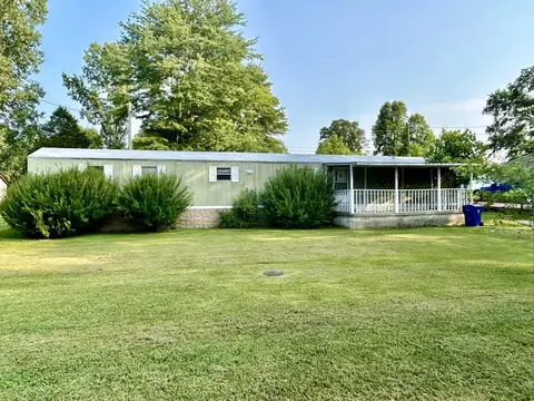 112 Hilltop Dr, Nancy, KY 42544