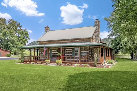 310 Spears Ln, Hustonville, KY 40437