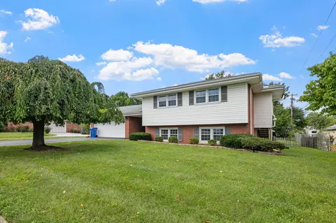 1803 Wayland Dr, Lexington, KY 40505
