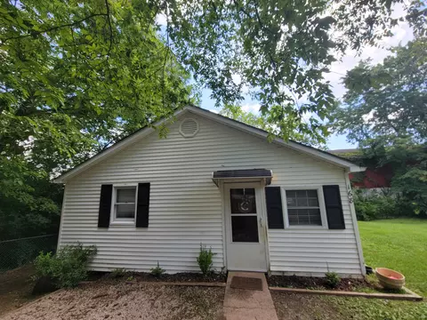 168 Bridgestone Dr, Berea, KY 40403 photo 2