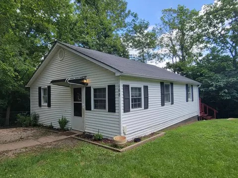 168 Bridgestone Dr, Berea, KY 40403