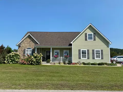 796 Pine Valley Rd, Hazard, KY 41701