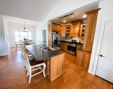796 Pine Valley Rd, Hazard, KY 41701 photo 8