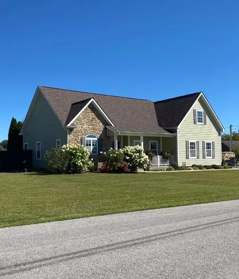 796 Pine Valley Rd, Hazard, KY 41701 photo 2