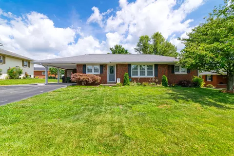 195 W Mason Ave, Danville, KY 40422