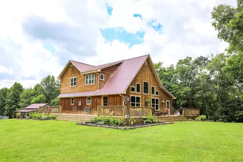 2306 Snake Ridge Rd, Liberty, KY 42539