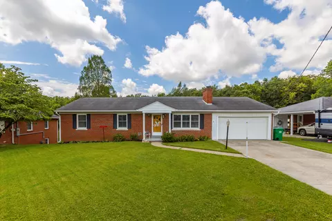 620 Apache Trl, Danville, KY 40422