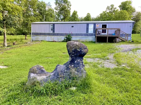 276 Rocky Top Dr, Burnside, KY 42519 photo 4