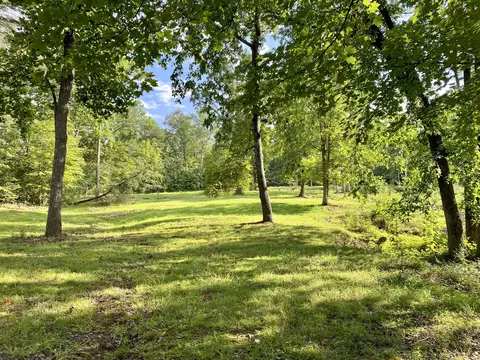 276 Rocky Top Dr, Burnside, KY 42519 photo 9
