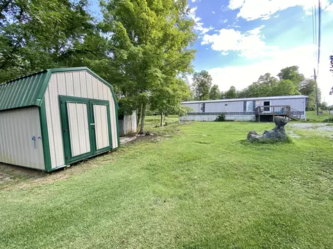 276 Rocky Top Dr, Burnside, KY 42519 photo 3