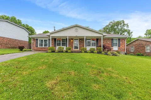 117 Calmes Blvd, Winchester, KY 40391