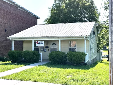 107 S Campbell St, Lancaster, KY 40444