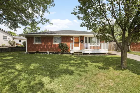 588 Folkstone Dr, Lexington, KY 40517