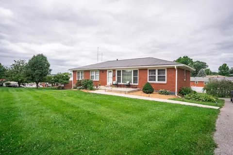 228 Juniper Dr, Frankfort, KY 40601