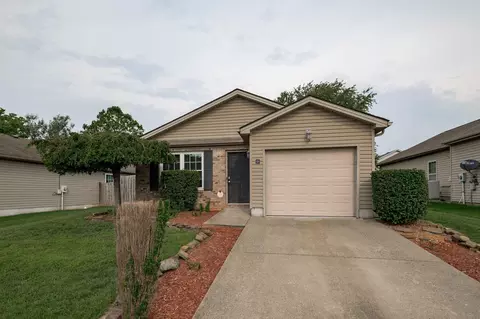 121 Pony Pl, Georgetown, KY 40324