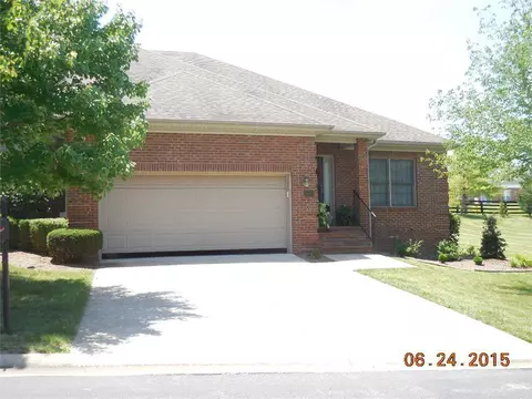 2049 Highlands Dr, Richmond, KY 40475