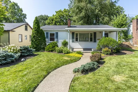 550 Stratford Dr, Lexington, KY 40503