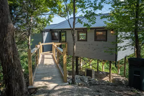 85 Gala Ln, Stanton, KY 40380 photo 2