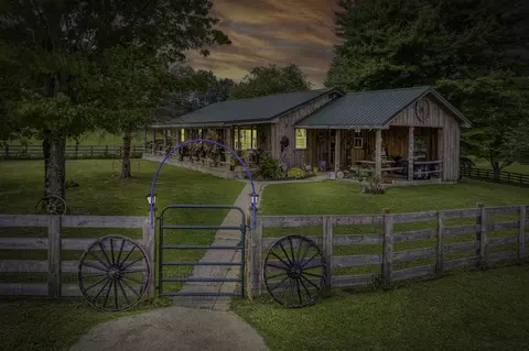 2251 Highway 1693, Wellington, KY 40387