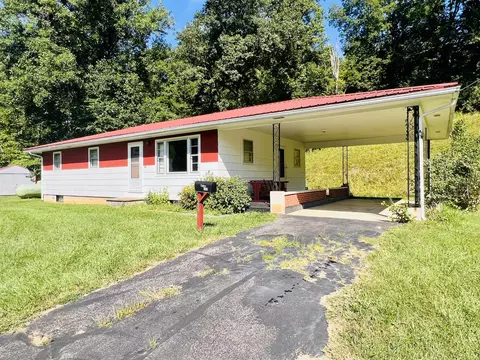 660 Ky 409, Sandy Hook, KY 41171 photo 1