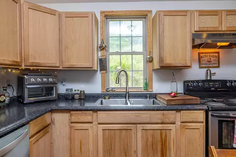 967 Shawhan Rd, Berry, KY 41003 photo 9