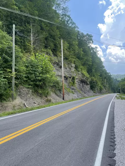 10190 Ky-66, Oneida, KY 40972 photo 17