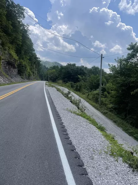 10190 Ky-66, Oneida, KY 40972 photo 16