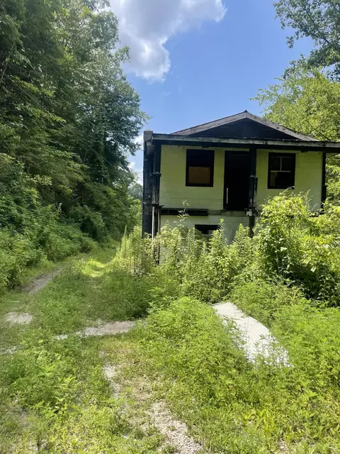 10190 Ky-66, Oneida, KY 40972 photo 19
