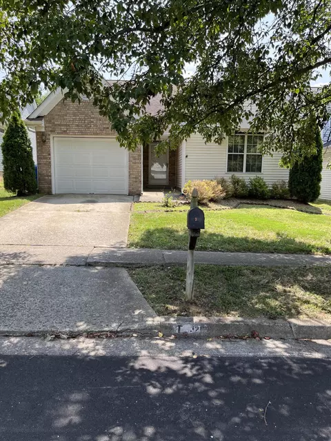 1212 Pleasant Rdg, Lexington, KY 40509