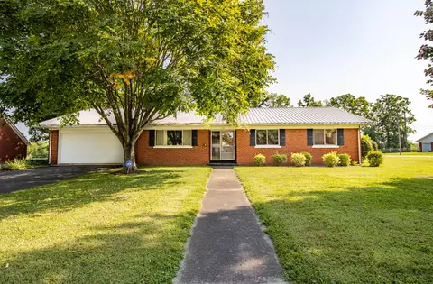120 Hopewell Dr, Paris, KY 40361
