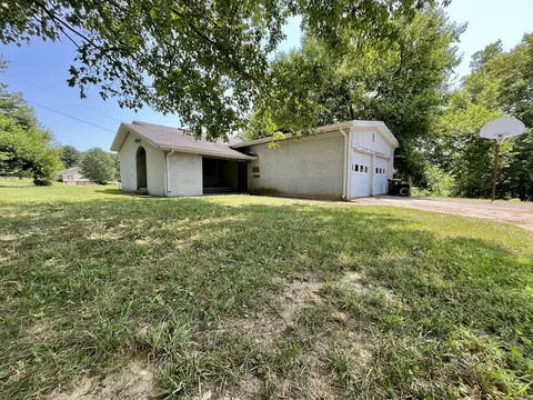 122 Green Hill Park Dr, Somerset, KY 42501
