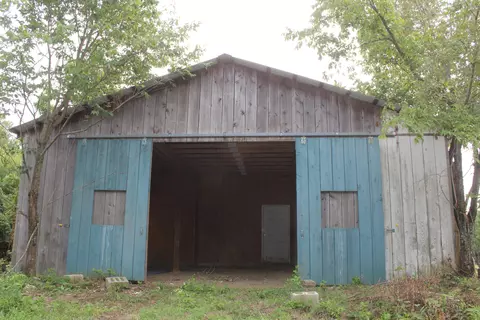 1 Levy Rd, Paris, KY 40361 photo 5