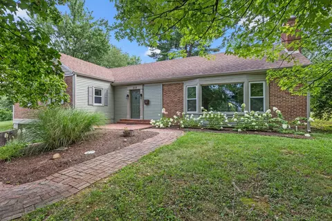 219 Westover Rd, Frankfort, KY 40601