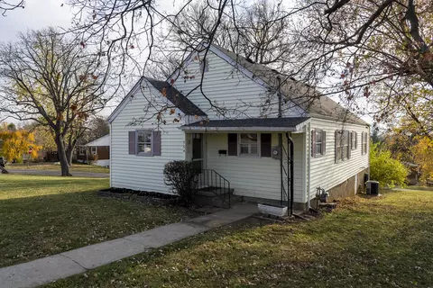 304 Lyons Dr, Frankfort, KY 40601