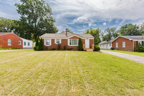 2306 Cabot Dr, Lexington, KY 40505