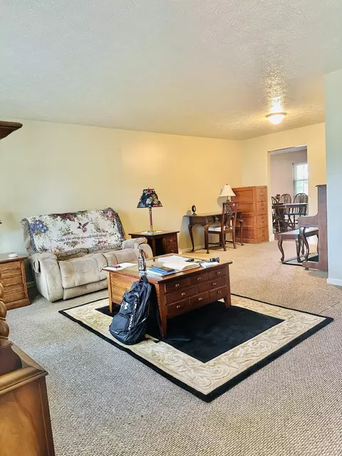 1008 Cardinal Dr, Corbin, KY 40701 photo 4