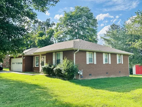 1008 Cardinal Dr, Corbin, KY 40701 photo 2